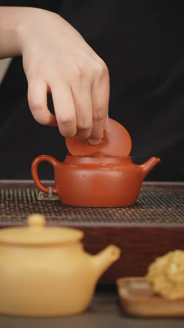 茶壶紫砂桑扁 朱泥  150cc