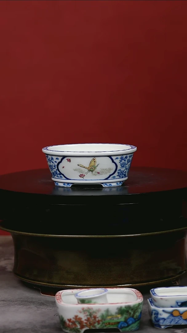 釉下手绘盆K**9青花斗彩蝶恋花
