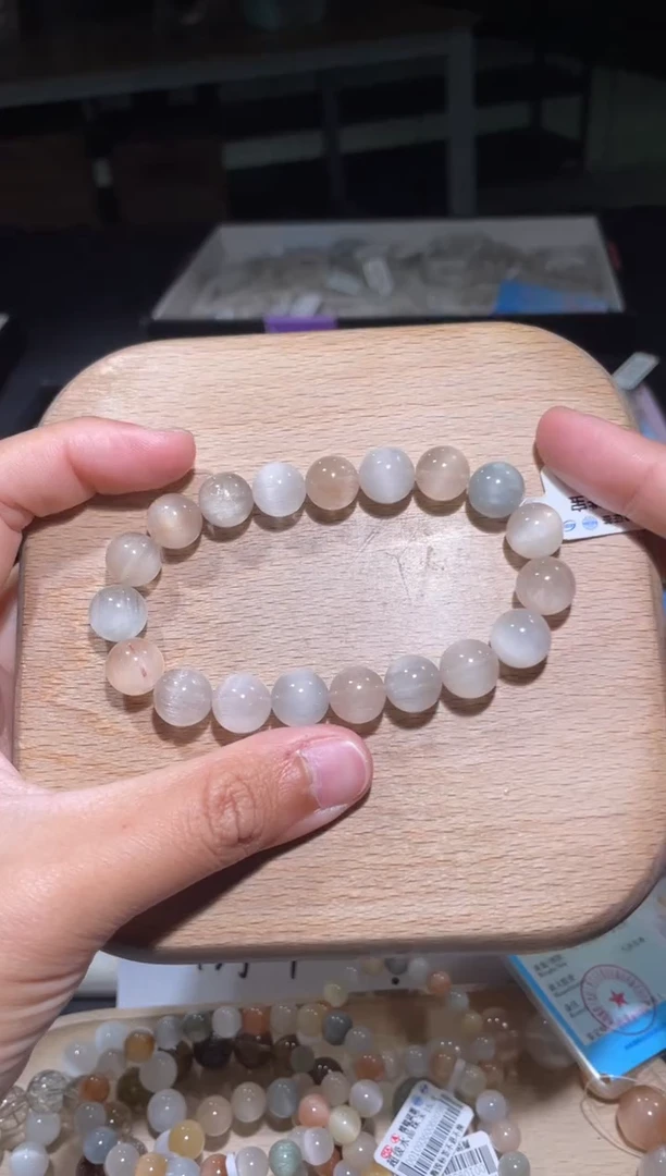 【闪购商品】水晶手链未镶嵌56号多样性发货一L 约10+