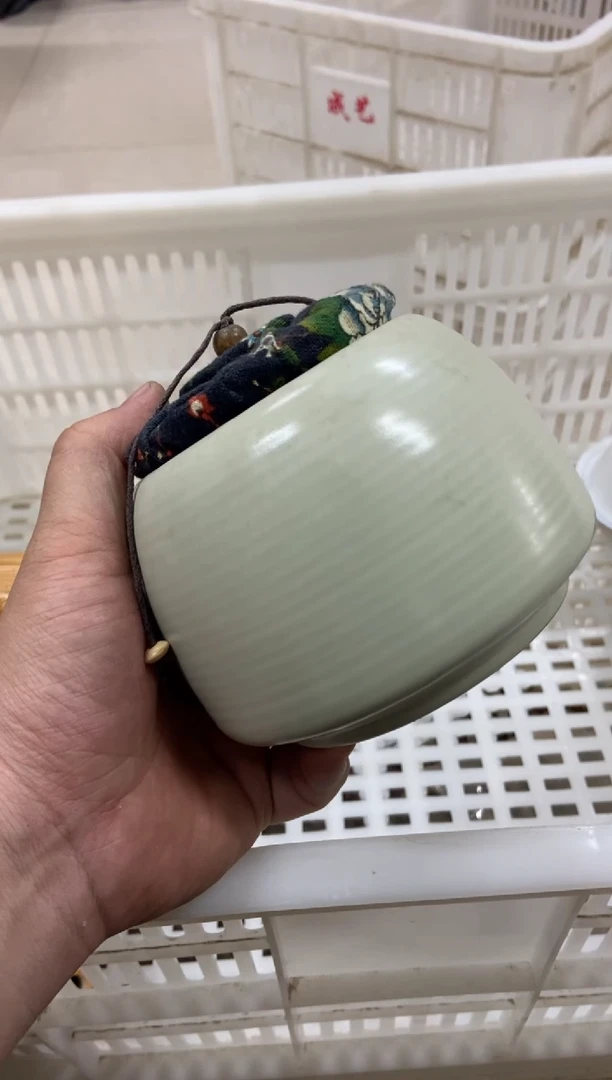 杯无运费险有瑕疵的摄影的产品有使用过的痕迹有点脏介意勿拍