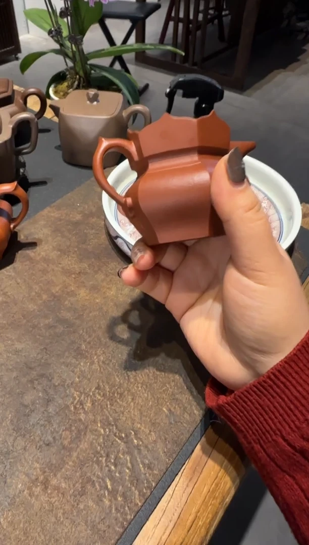 【闪购商品】紫砂茶壶朱泥小僧帽 90cc