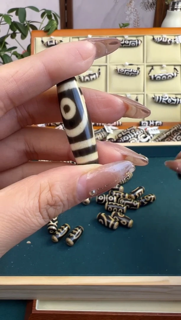 【闪购商品】玛瑙/玉髓吊坠(不含链)未镶嵌128.(微瑕随机发货)