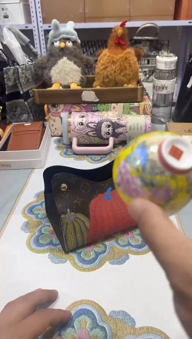 瓷片七天无理由退换