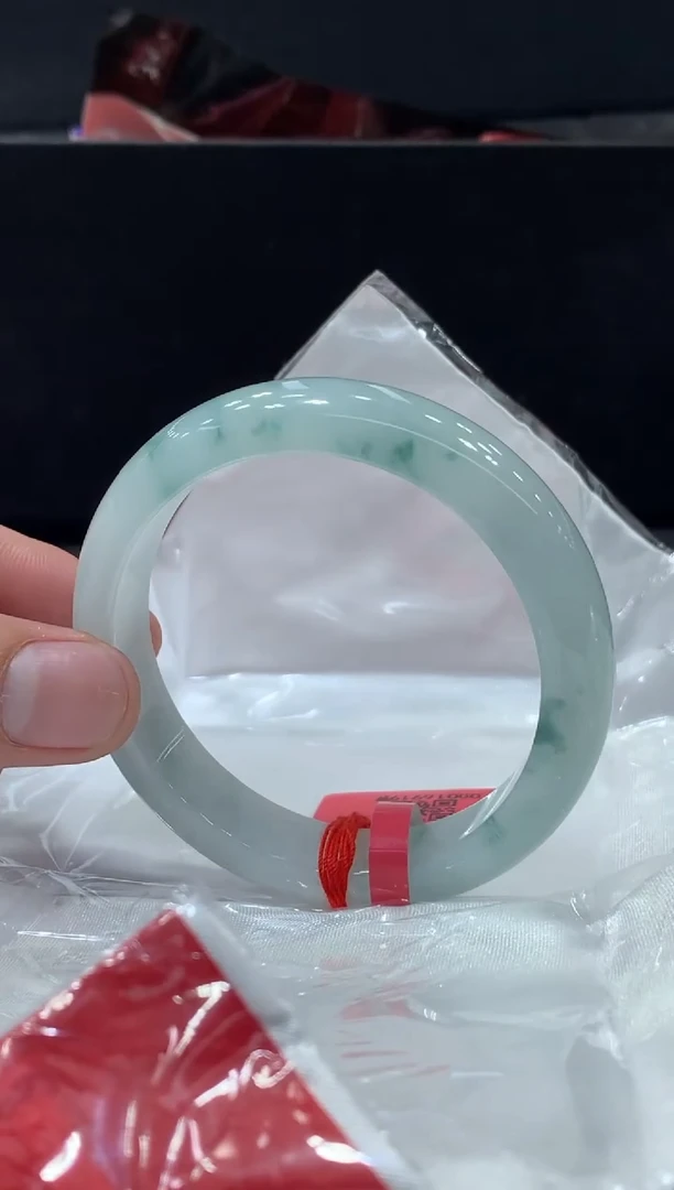 未镶嵌手镯翡翠翡翠手镯