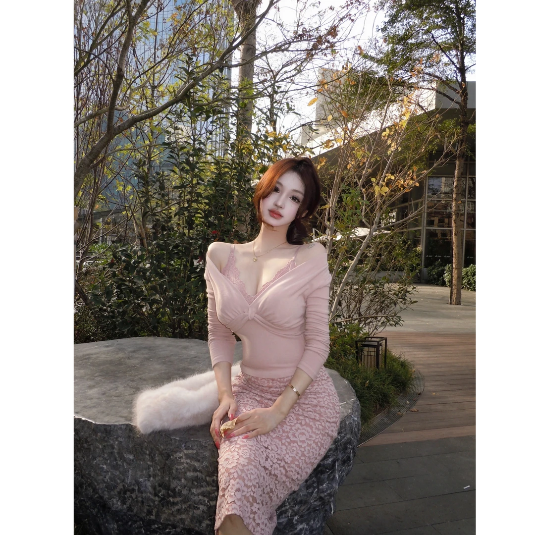 【娇柔软玉】2025秋冬新款ins假两件拼接蕾丝上衣配包臀半身裙套装