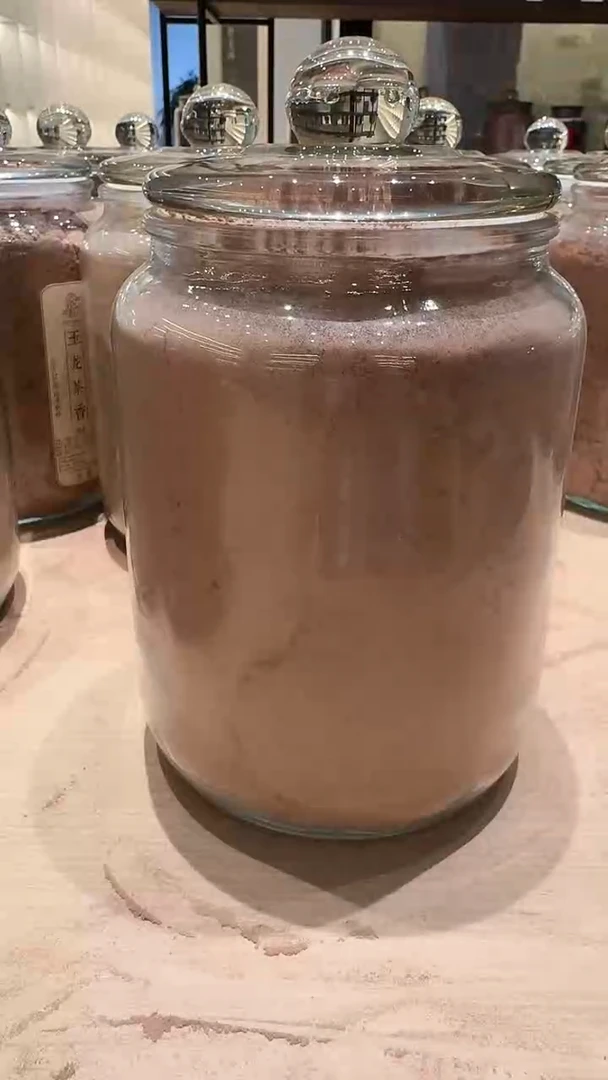 香粉达达特制·窖藏鹅梨600克玻璃罐