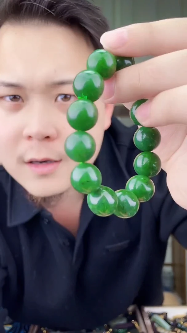 未镶嵌和田玉挂件和田玉拍一发一，多样性发货！