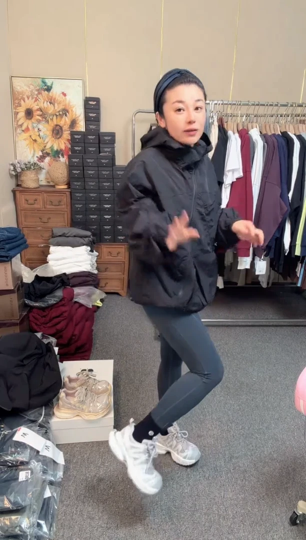 758