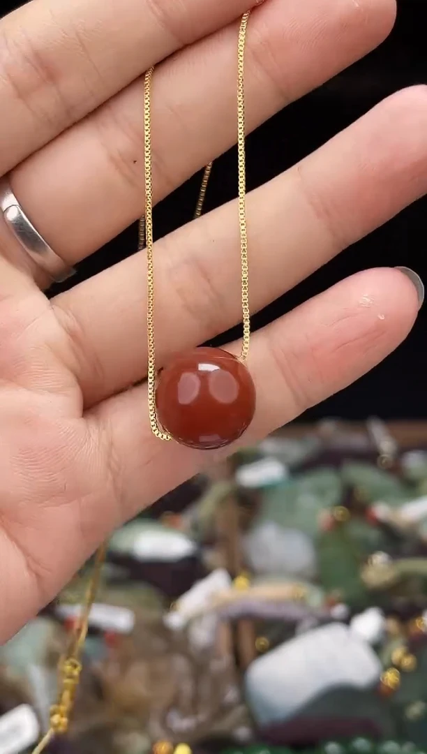 18K金镶嵌颈饰玛瑙/玉髓1