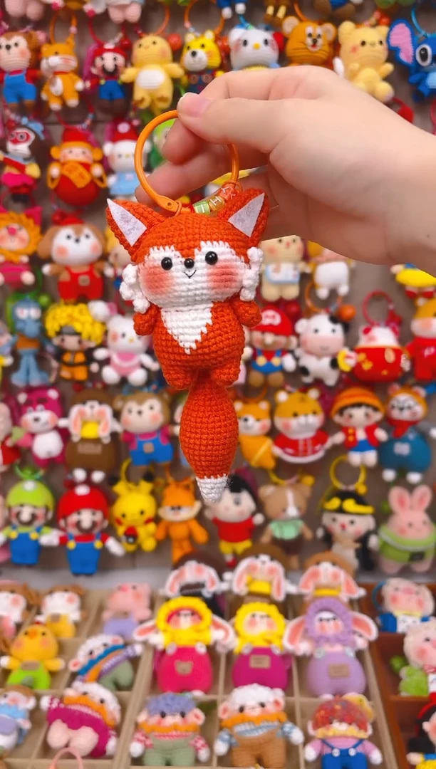 纯手工制作毛线钩织成品狐狸