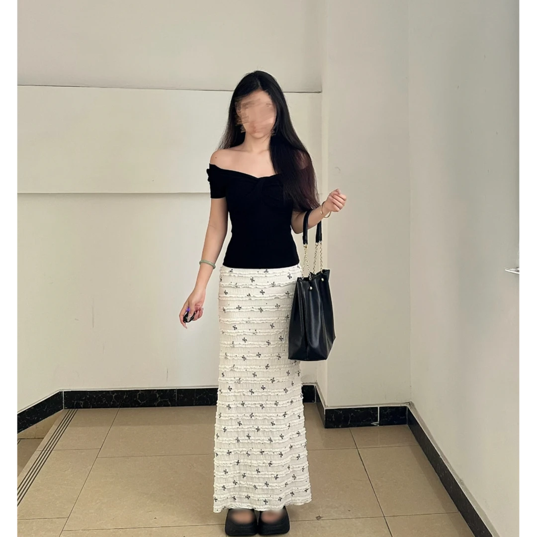 黑色三穿短袖/蝴蝶鱼尾半裙2025新款夏季显瘦气质法式一字肩套装