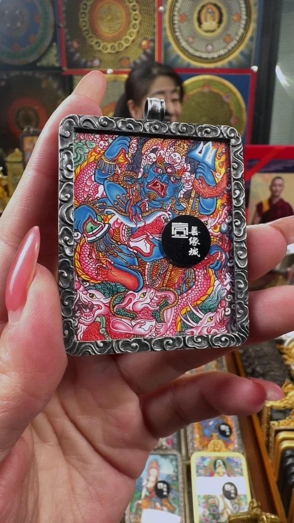 吊坠壹善缘城手绘唐卡黑六臂