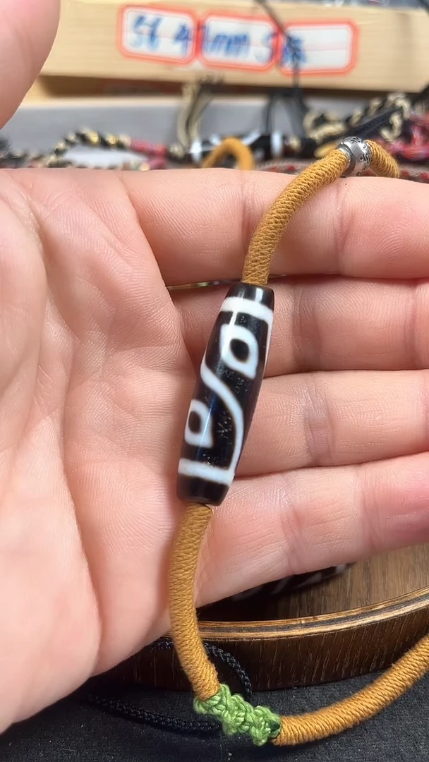 玛瑙/玉髓散珠鹌*蛋建成凤四