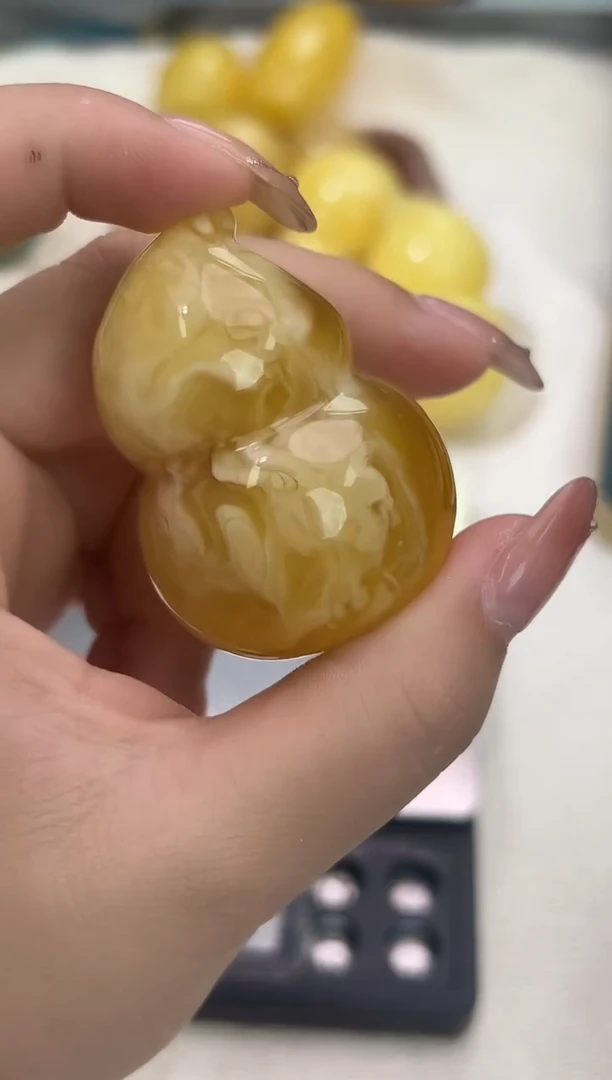 裸石琥珀未镶嵌琥珀蜜蜡吊坠