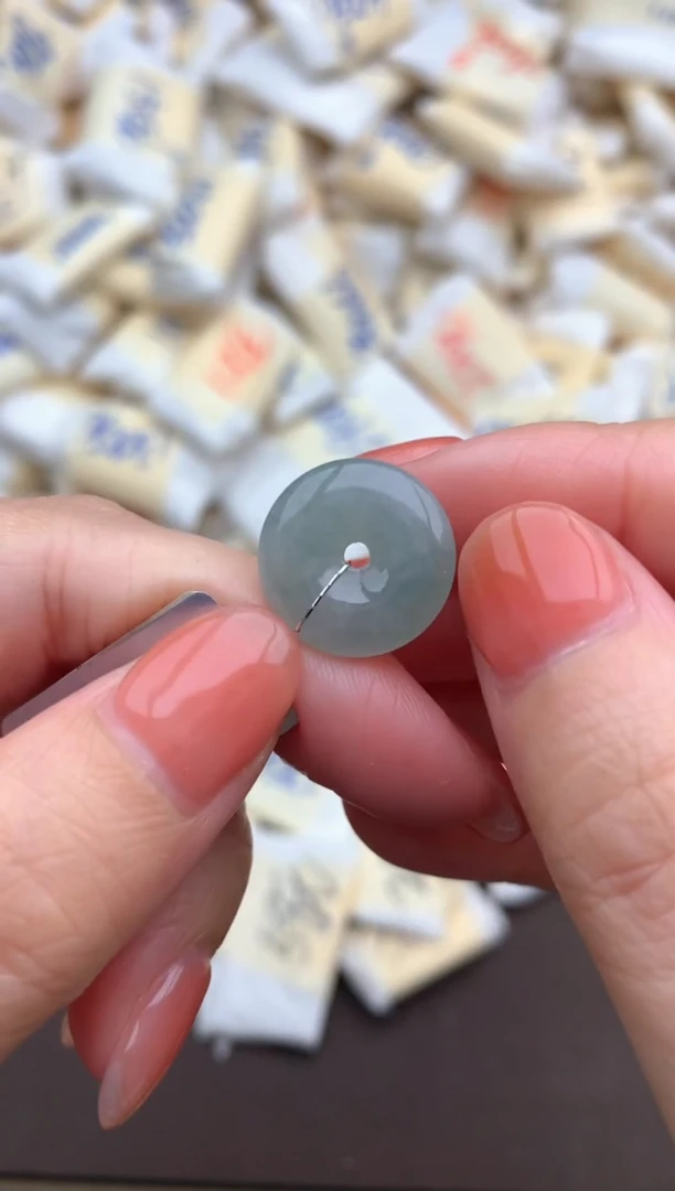 【闪购商品】翡翠挂件未镶嵌一