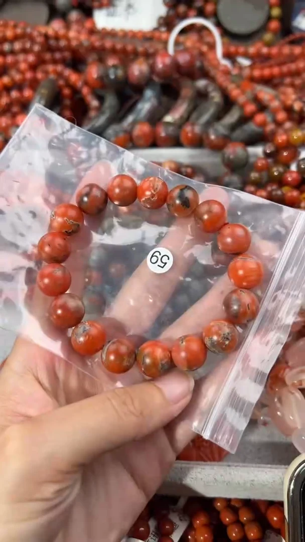 南红玛瑙手串未镶嵌12+