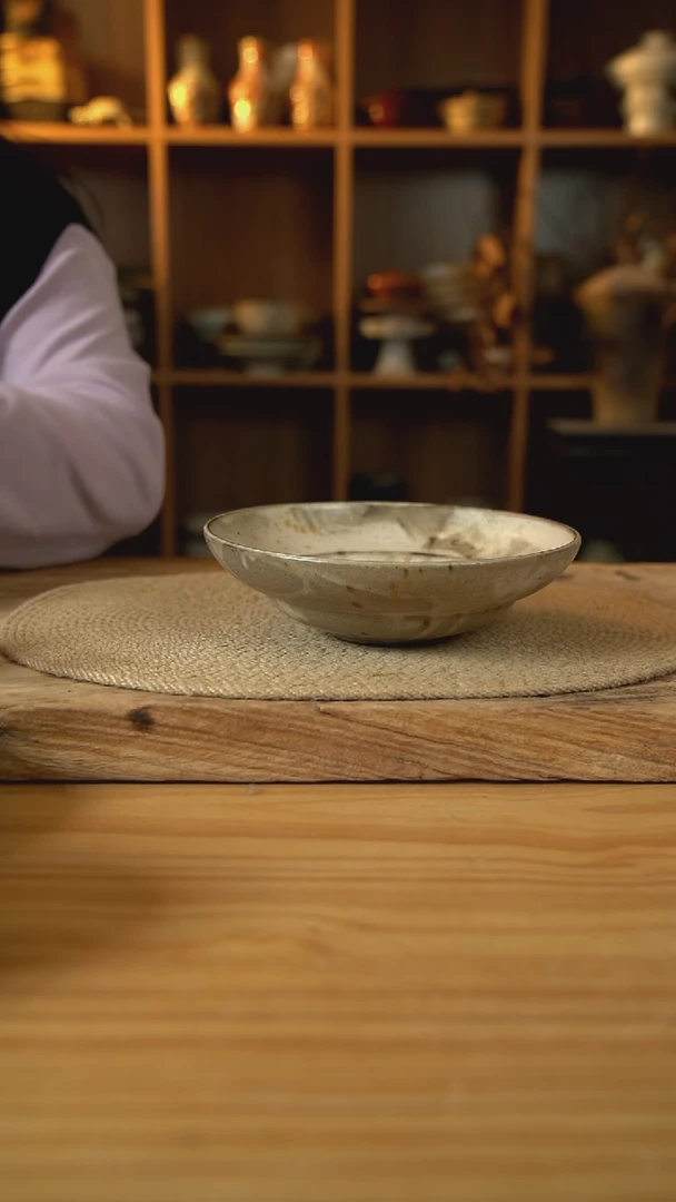 114福利新品奶咖棕系列的8英寸葫芦盘子1个