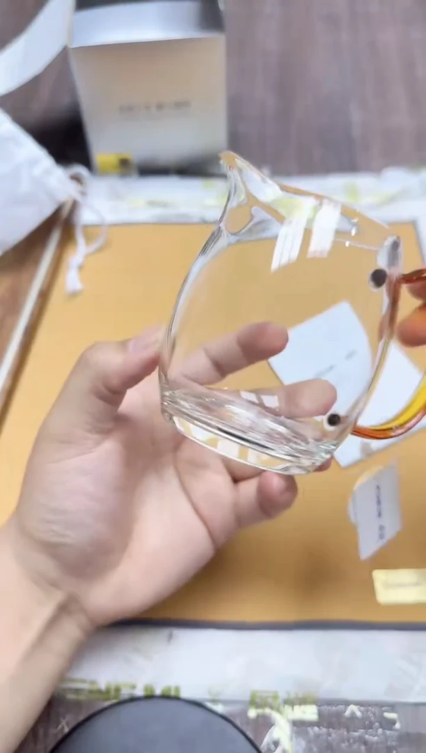 其他风谜观语琥珀色