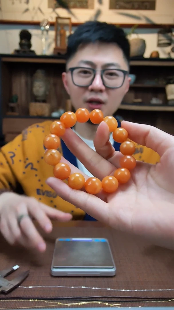 【闪购商品】蜜蜡裸石未镶嵌蜜蜡单圈手串YN