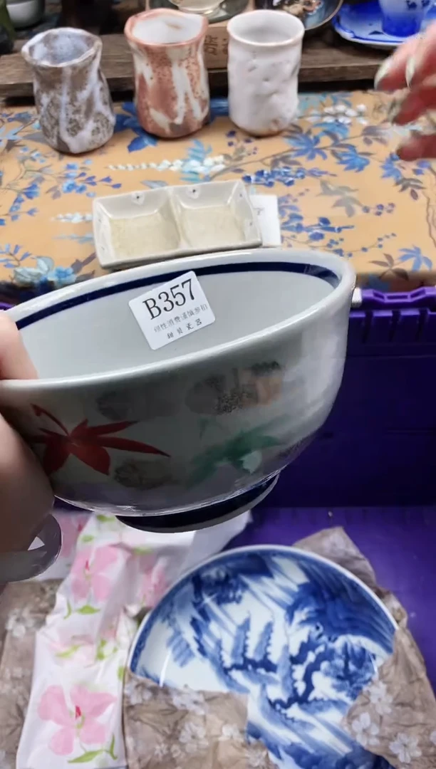 瓷片鹿*佳                B357