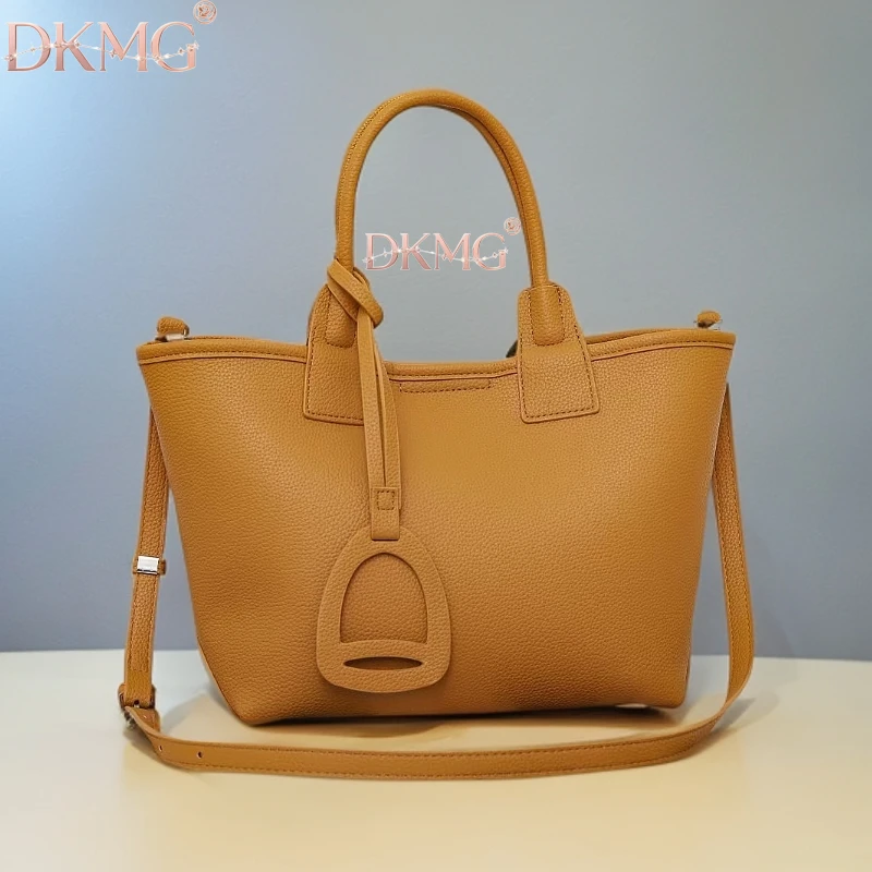 设计师款轻奢女包单肩斜挎手提单肩包大容量托特包四季通用款A822