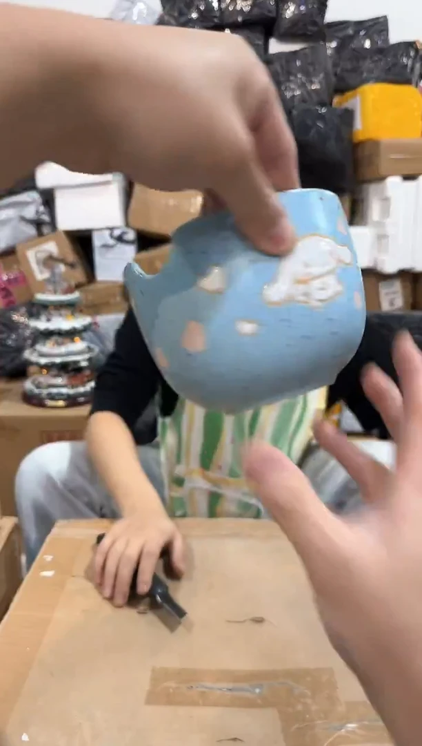 瓷片玉桂狗拉面碗