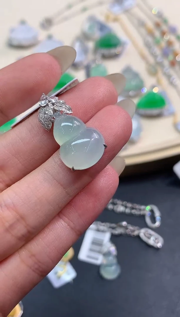 吊坠(不含链)18K金镶嵌翡翠E507|多样性发货一件|2980