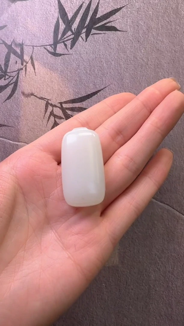 【闪购商品】和田玉吊坠未镶嵌无事牌