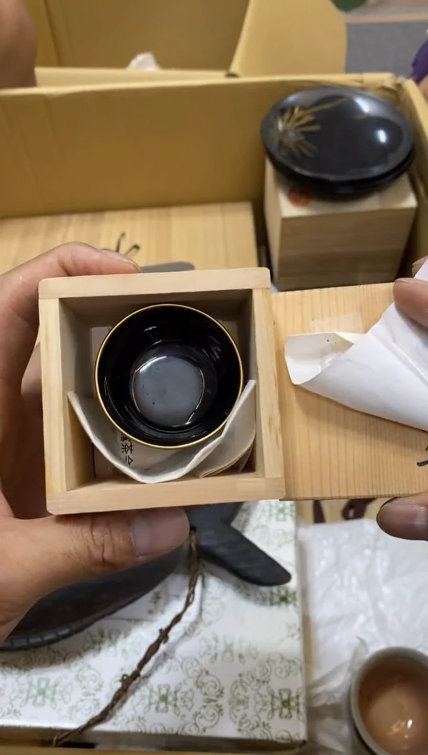 Y*J中古回流瑕疵杯碟