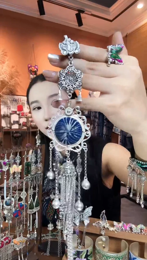 刺绣纯手工民族风压襟