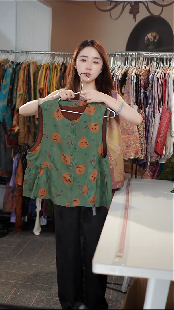 黄油小熊娃娃衫