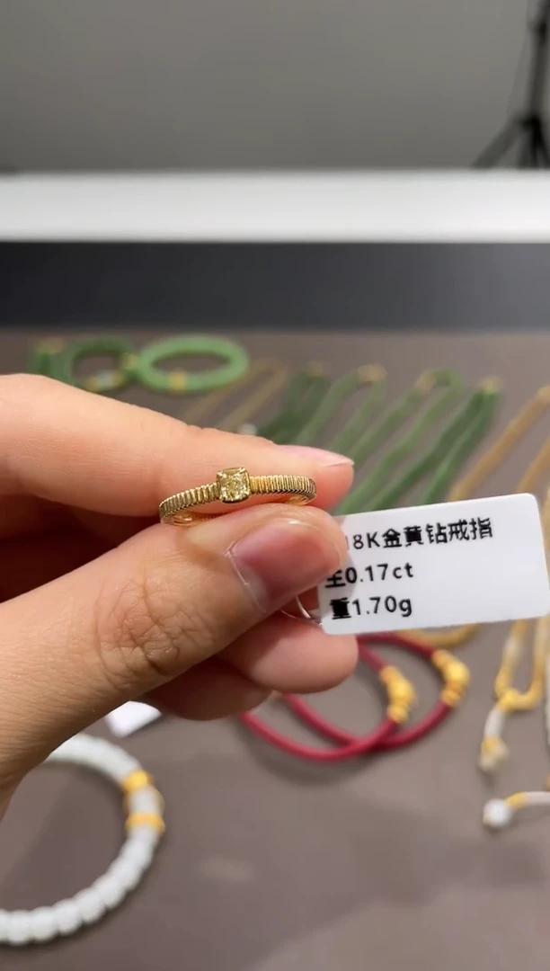 【闪购商品】钻石戒指18K金镶嵌TA0219-1620-604
