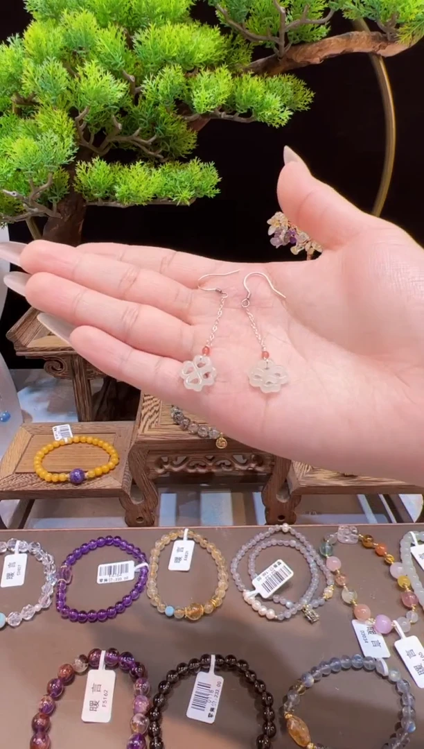 手饰和田玉银S925镶嵌@耳饰