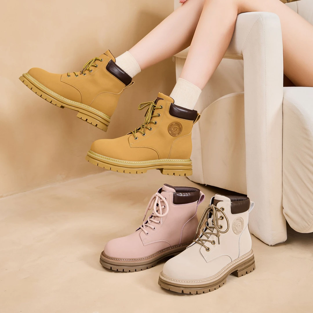 星期六洋气耐穿耐看大黄靴厚底时尚百搭马丁靴学院风精致厚底增高