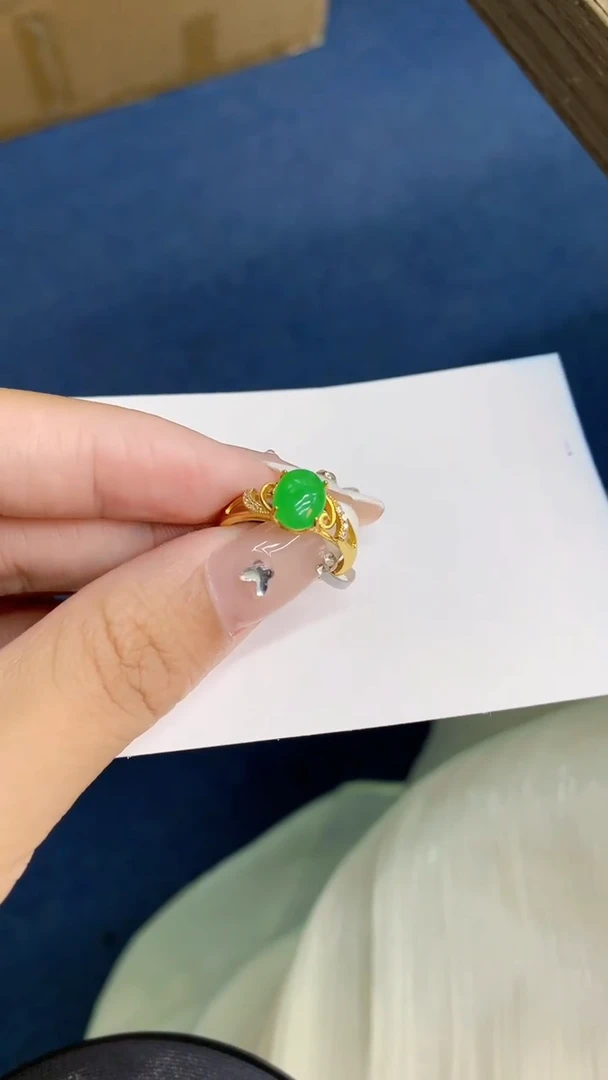 翡翠未镶嵌吊坠(不含链)11