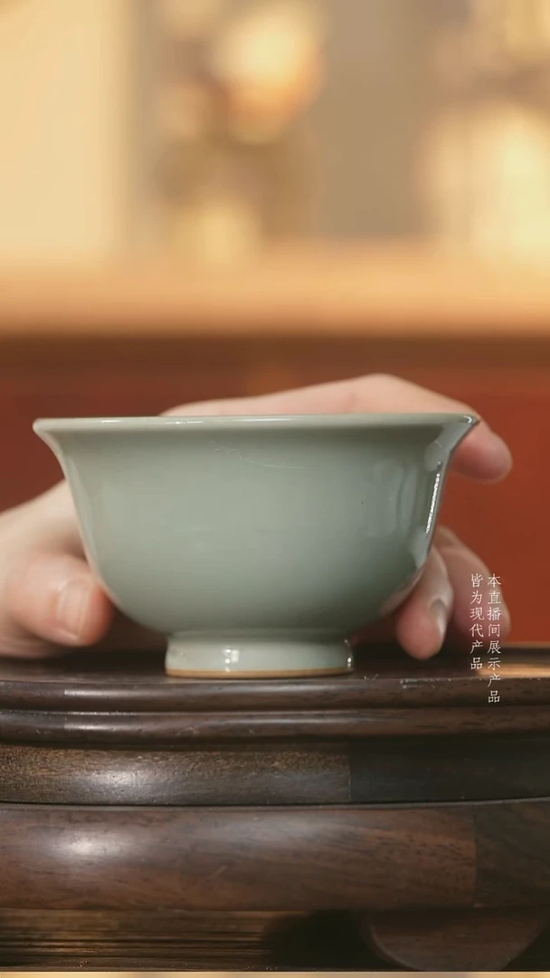 杯子陶瓷*豆青釉压手杯