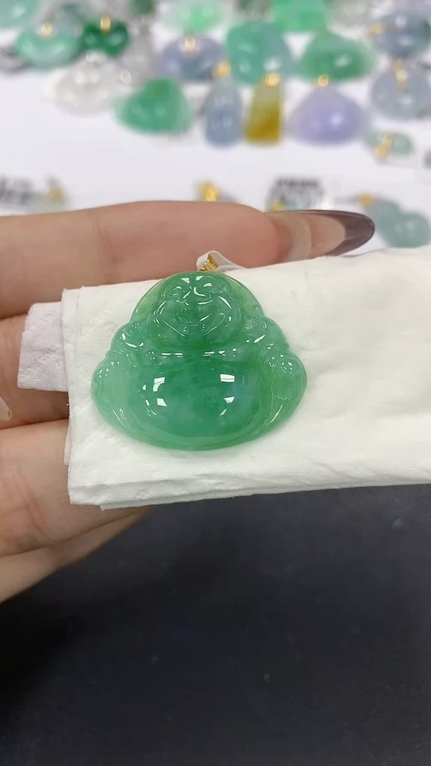 颈饰18K金镶嵌翡翠a货假一赔三支持复检百元上9元证书费自理