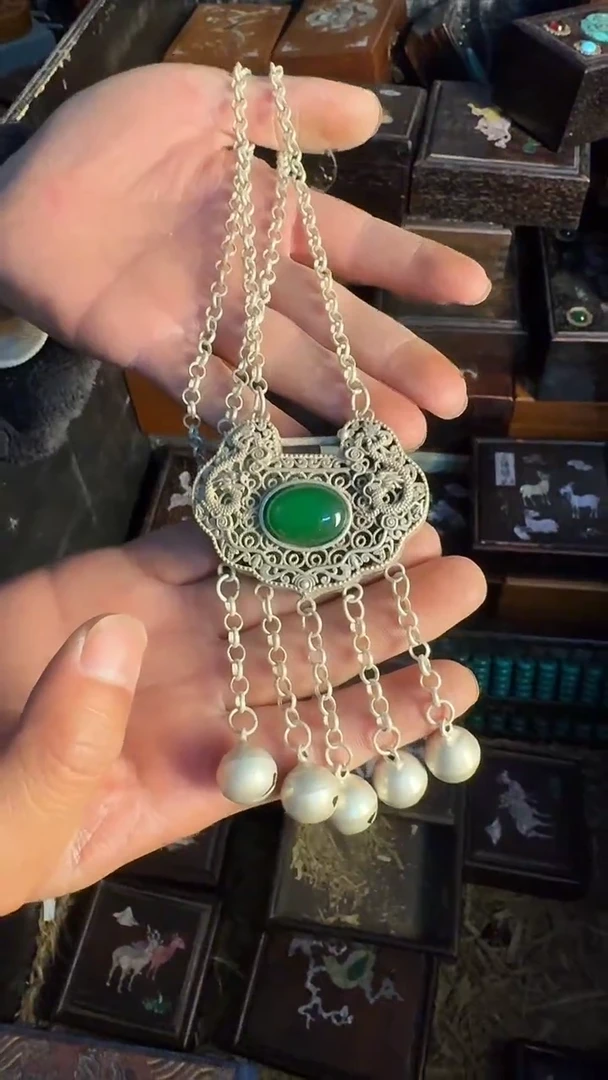 木闪购商品链接67号【镶嵌绿脖挂】