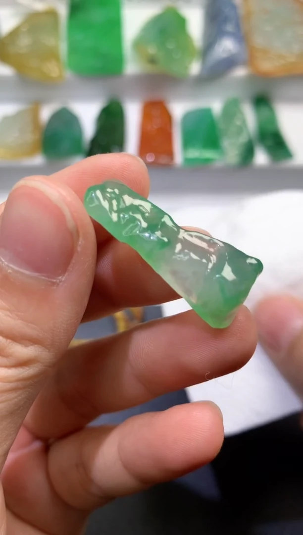 颈饰未镶嵌翡翠856