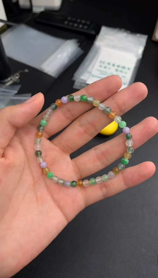 未镶嵌挂件翡翠48小时鉴赏期 退货不扣服务费