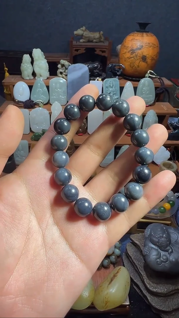 颈饰未镶嵌和田玉随机发货