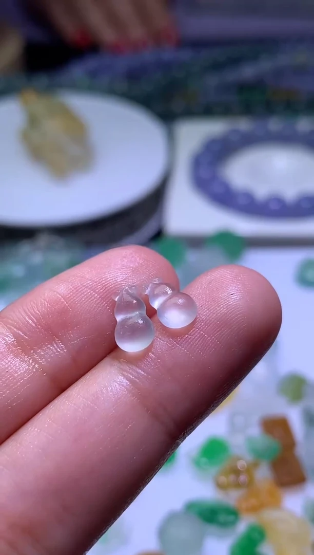 定制翡翠未镶嵌毛货