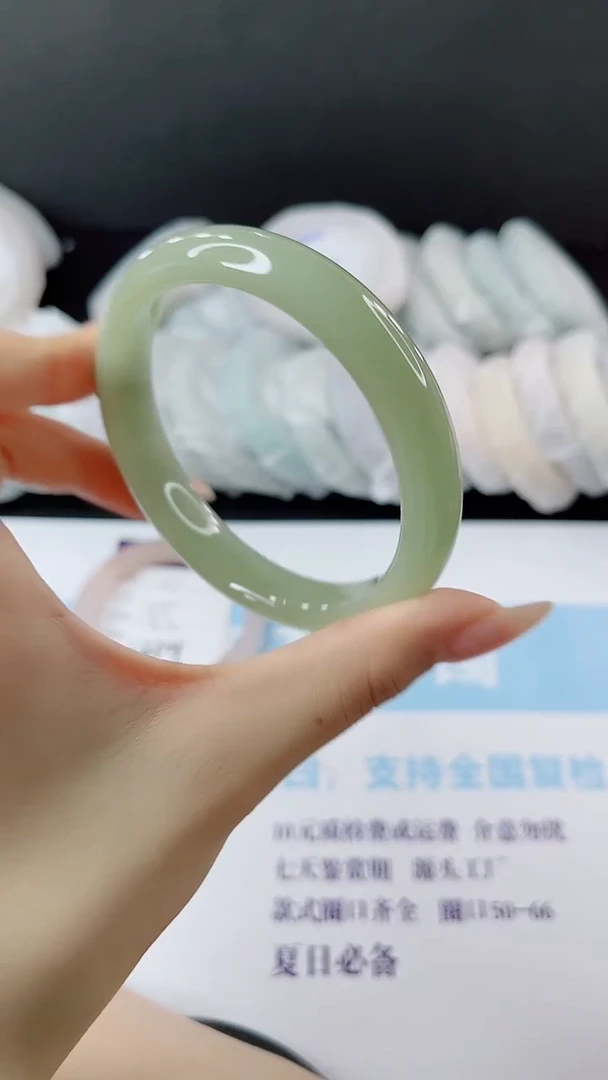 未镶嵌手镯石英质玉多样性发货L220-64
