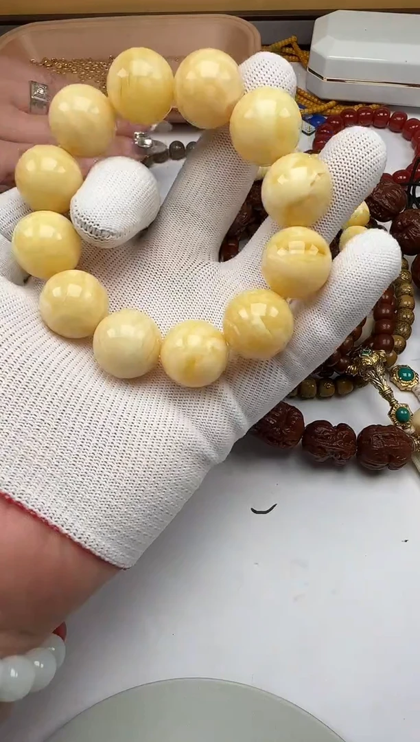 裸石蜜蜡未镶嵌蜜蜡