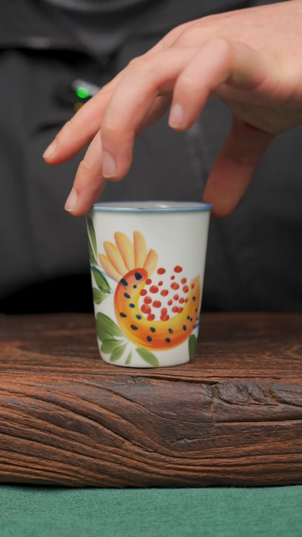 【闪购商品】瓷片11寻一缕瓷香杯釉下手工手绘瓷器