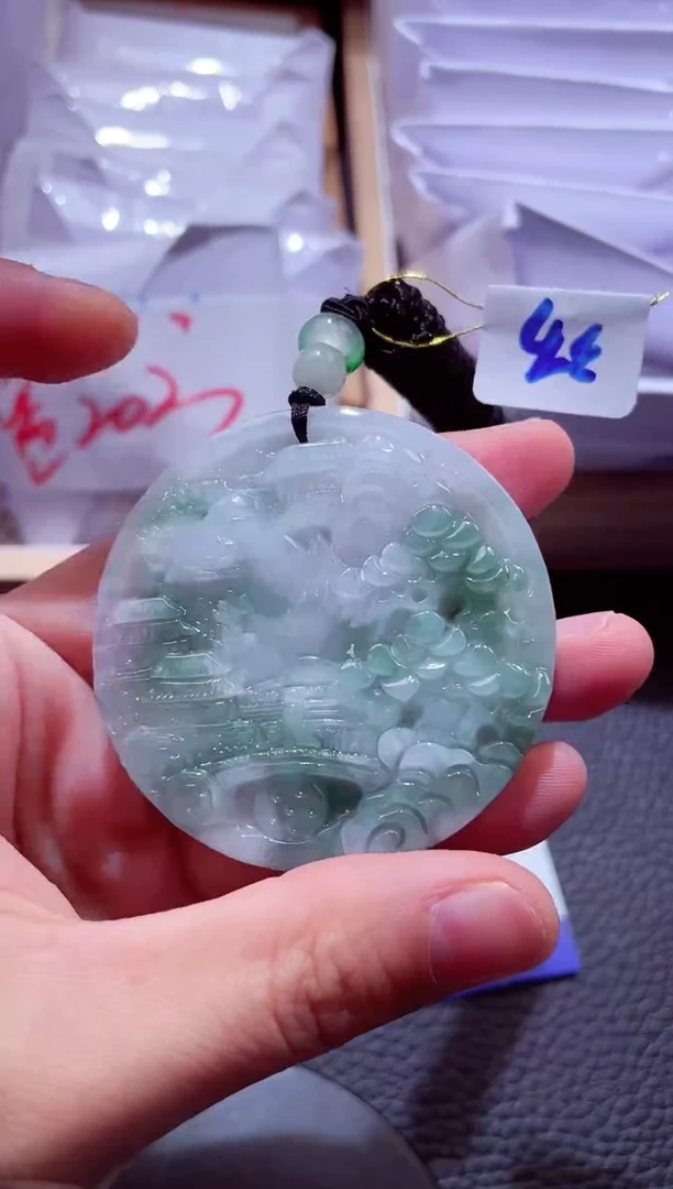 颈饰未镶嵌翡翠00006531