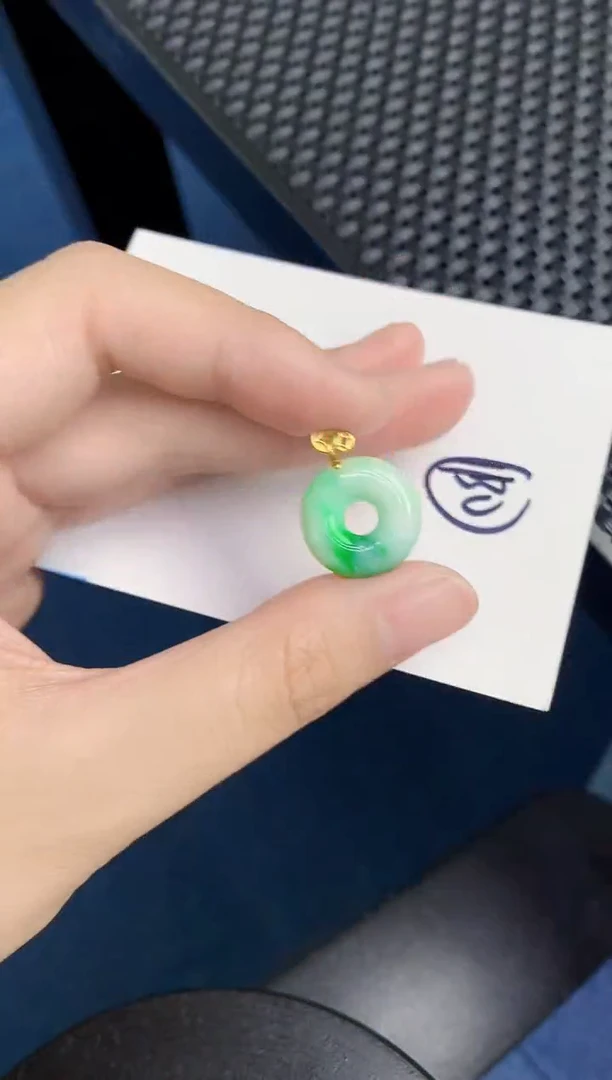翡翠未镶嵌颈饰天然翡翠緬甸A貨