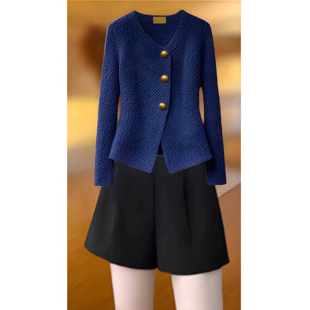 今年秋冬季新款韩系轻熟设计感上衣2025淑女气质时髦百搭针织开衫