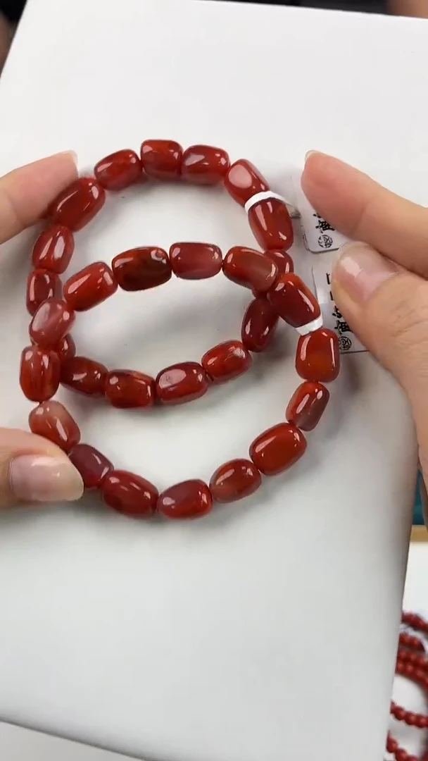 未镶嵌瓦西随型手串南红玛瑙（多样式发其一）
