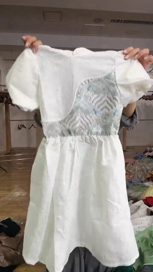 儿童       连衣裙      140码
